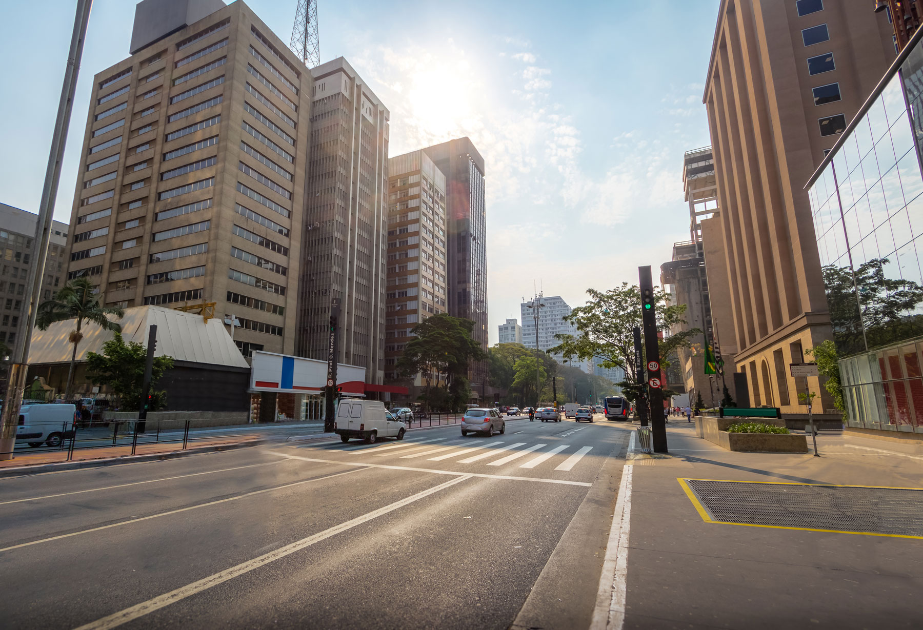 Taxa básica de juros é elevada para 11,25% ao ano